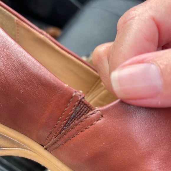 Diba Leather loafers, 5.5 but fit like a 6, worn 3X - Picture 4 of 8